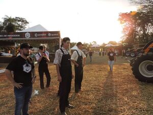 Día de Negocios Cotripar en Santa Rosa del Aguaray