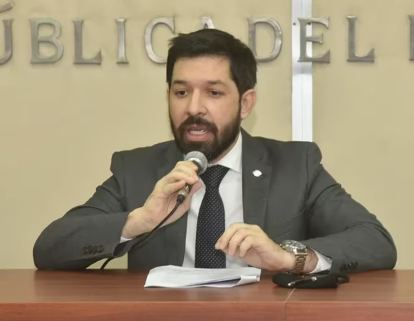 Detienen a cuatro personas tras denuncia de Intendente de Trinidad - PDS RADIO Y TV