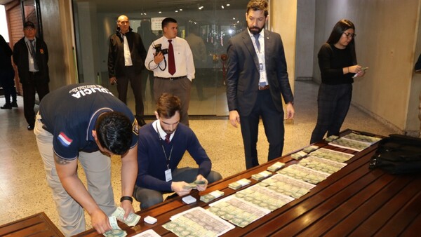 Fiscalía detiene a cuatro personas por supuesto pedido de coima a nombre del nuevo ministerio
