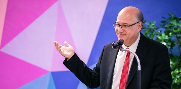 Ilan Goldfajn: "En Latinoam茅rica pueden cambiar los gobiernos, pero el BID se queda" - Revista PLUS
