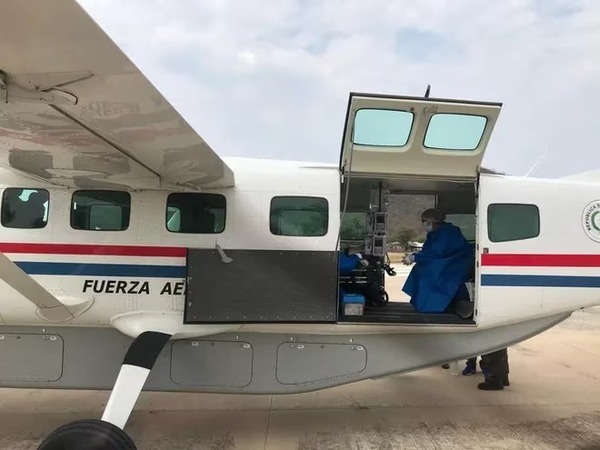 Pagaron G. 12 millones a la Fuerza Aérea para que paciente sea trasladada en avioneta