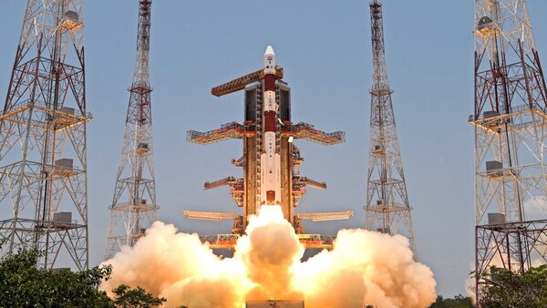 DE LA LUNA AL SOL, INDIA LANZA SU NUEVA MISIÓN ESPACIAL