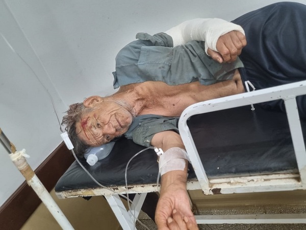 Piden ayuda para indigente atropellado por un vehículo
