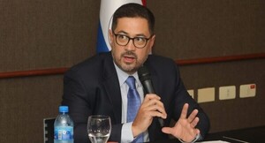 Cartes amplía denuncia ante la Fiscalía sobre persecución política - La Tribuna