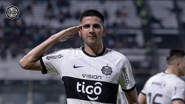 Olimpia podría perder puntos si no se pone al día en el pago por Mateo Gamarra