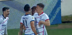 Versus / El intratable Adam Bareiro y otro golazo en la liga de Argentina