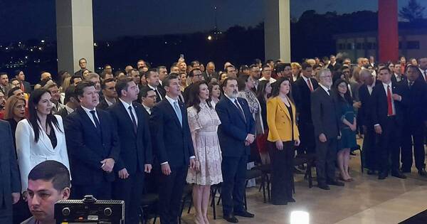 La Nación / Expo Maquila: “Paraguay tiene el potencial para industrializarse de punta a punta”, sostienen