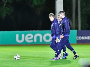 ¿Quiénes son los cuatro futbolistas que llegan este martes? - Selección Paraguaya - ABC Color