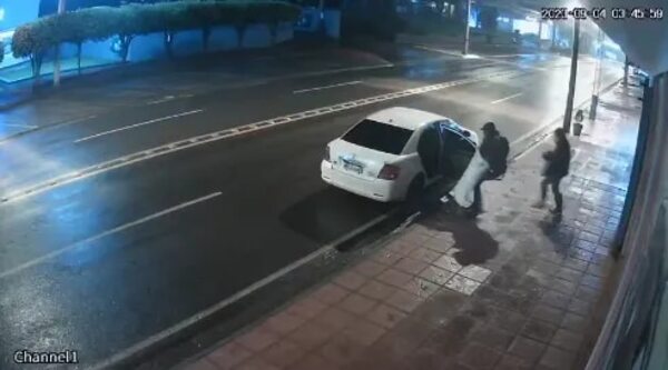 Hurtan un arsenal de una armería en Obligado, Itapúa - Policiales - ABC Color