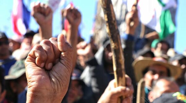 Desactivan masiva movilización de campesinos en la capital