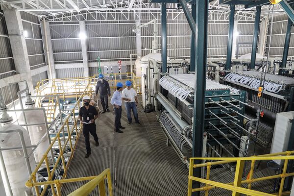 La producción industrial en Brasil cae un 1,1 % en julio - MarketData