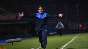Invicto, pero sin convencer
