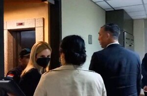 Suspendieron audiencia preliminar de Ana Girala y abogado defensor intentó impedir trabajo de la prensa - San Lorenzo Hoy