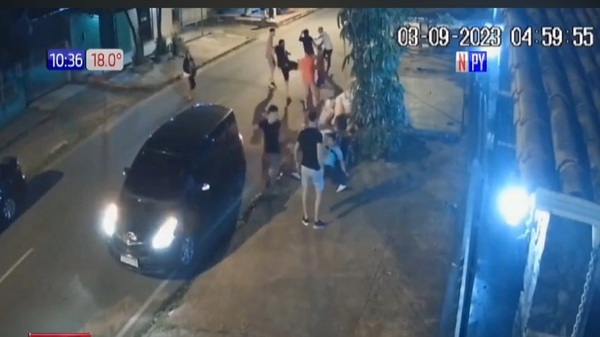 Bochornosa trifulca tras salida de discoteca - Noticias Paraguay