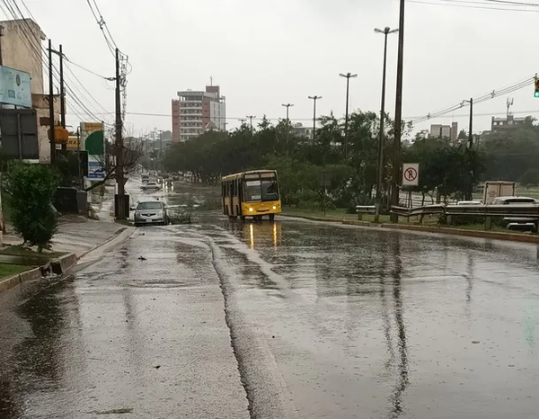 Histórica lluvia en septiembre: Récord de precipitaciones en casi tres décadas, aseguran.