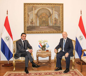 Rub茅n Ram铆rez dialoga con Mario Samaja sobre temas relativos a la cooperaci贸n entre Paraguay y la ONU - Revista PLUS