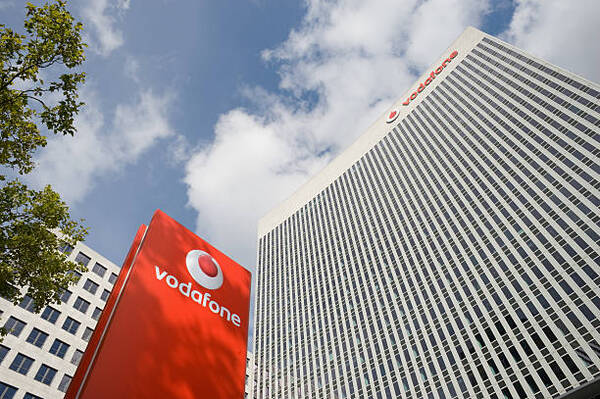 Vodafone y Amazon se al铆an para ampliar la conectividad 5G en Europa y 脕frica - Revista PLUS