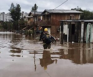 Tormenta extratropical deja unos cinco muertos en el sur de Brasil - Mundo - ABC Color