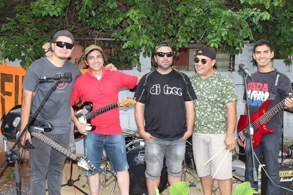 Fundidos vuelve a escena este viernes con integrantes originales y nuevos temas - Música - ABC Color