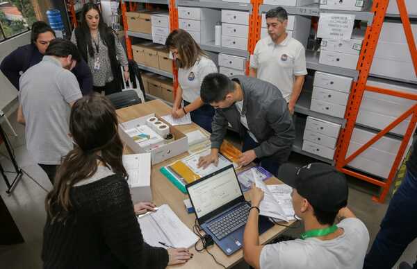 Este domingo habrán elecciones municipales en varios puntos y ya iniciaron preauditorias de maletines