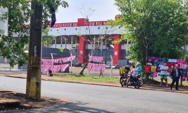 Asueto distrital en CDE por el partido Paraguay – Perú