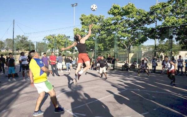 Este viernes arranca el "Volley Gay" de integración en Sanlo