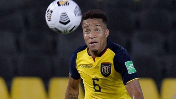 Ecuador pide centrarse en el fútbol y no en los tres puntos de sanción