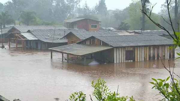 Llega a 21 los muertos en Rio Grande do Sul por las lluvias del ciclón