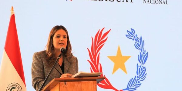 Infona presenta plan de gobierno y proyecta atraer inversiones extranjeras