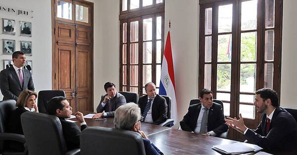 La Nación / Peña designa a varios ministros como consejeros en renegociación de Itaipú