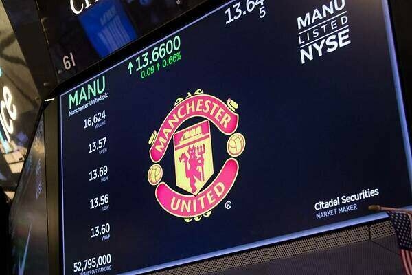Versus / Las acciones del Manchester United se hunden en bolsa por las dudas sobre su venta