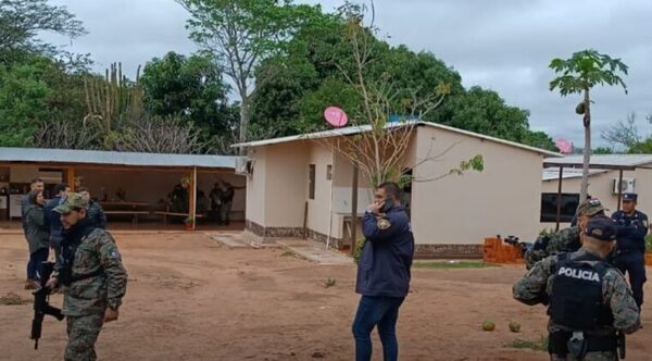 En busca de ‘Macho’, detienen a 3 personas y hallan marihuana - Radio Imperio 106.7 FM