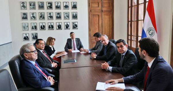 La Nación / “Existe un ambiente de construcción” con Brasil, asegura ministro