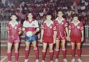 Rosenstiel 1983, un indiscutible campeón con mucha historia que contar - Radio Imperio 106.7 FM