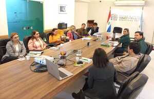 EBY coordina acciones con la Municipalidad de Encarnación para agilizar transferencias de inmuebles