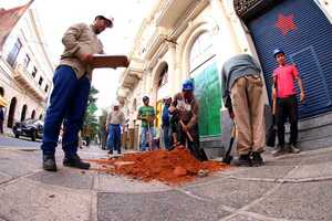 Inician las excavaciones en la calle Palma para el cableado subterráneo - .::Agencia IP::.