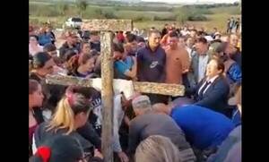 [VIDEO] Emotiva despedida del niño de 12 años asesinado al defender a su mamá de delincuentes