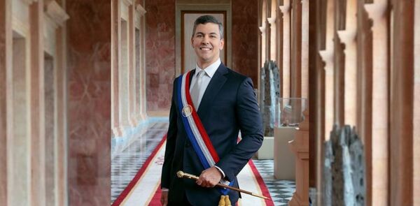 Santiago Pe帽a oficializa a sus ministros como consejeros de la Itaip煤 Binacional - Revista PLUS