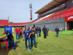Paraguay-Perú: policía anuncia fuerte dispositivo de seguridad en el Este - ABC en el Este - ABC Color