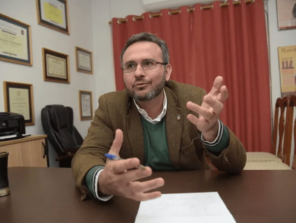 Brítez Cué: “Prácticamente está legalizada la marihuana, es un actividad económica”, dice criminólogo · Radio Monumental 1080 AM