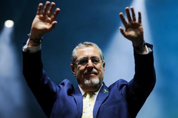 Arévalo es acreditado como presidente electo de Guatemala - ADN Digital
