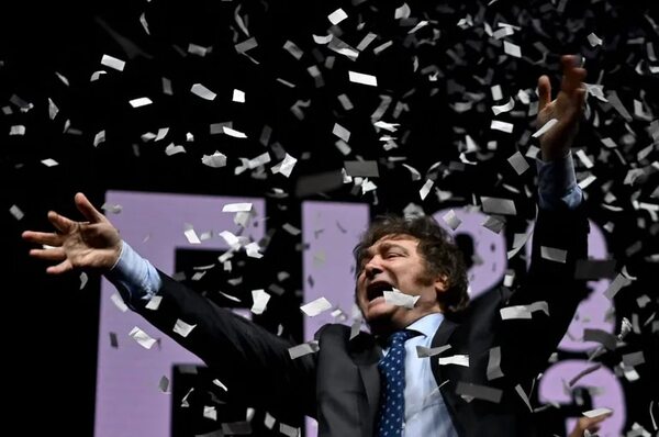 FMI a Javier Milei: Dolarizar Argentina “no sustituye política fiscal sostenible” - Mundo - ABC Color