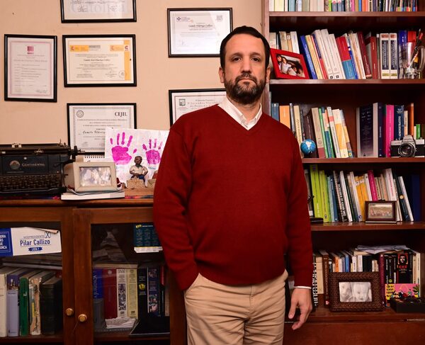 “Preocupa la comprensión política del cartismo sobre la democracia”, apunta Camilo Filartiga