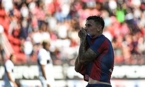 Adam Bareiro, orgulloso por su histórico récord en San Lorenzo