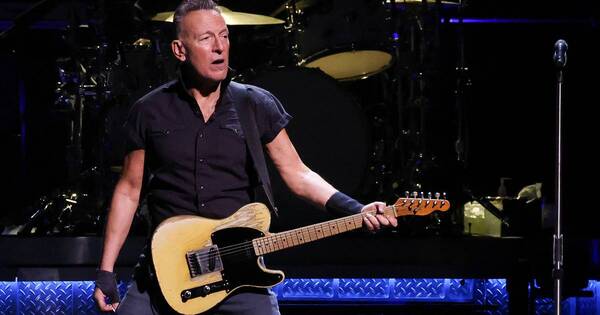 La Nación / Bruce Springsteen suspende gira debido a una úlcera