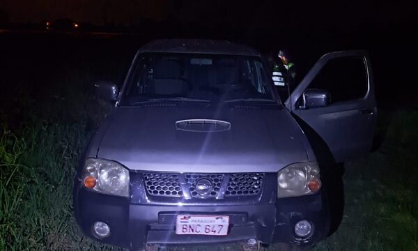 Recuperan camioneta denunciada como robada