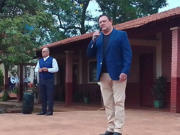 INTEGRAN COMISIÓN ESPECIAL PARA ESTUDIAR INTERVENCIÓN DEL MUNICIPIO DE TOMAS ROMERO PEREIRA