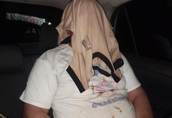 Detienen a pareja tras presuntamente haber asesinado a su recién nacido