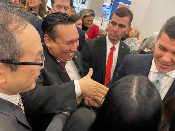 Cónsul de Taiwán participó de inauguración de Expo Maquila en Ciudad del Este | DIARIO PRIMERA PLANA