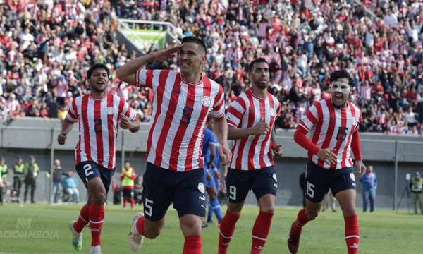 Paraguay arranca una nueva ilusión mundialista ante un diezmado Perú
